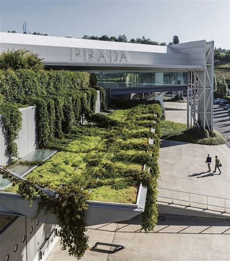 via valvigna sede prada|prada warehouse.